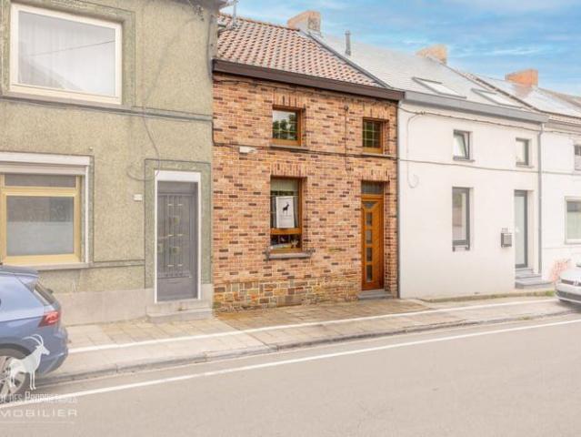 house of 2 bedrooms + garden for rent in FAYT LEZ MANAGE
