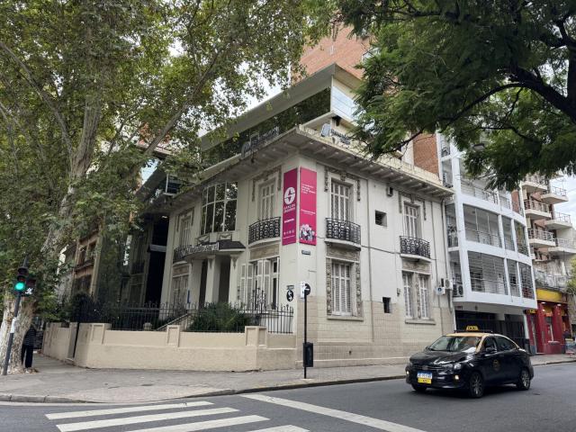 HOUSE ON THE CORNER