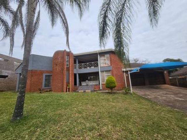 house on the market at louis trichar.