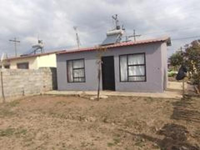 house on the market in daveyton