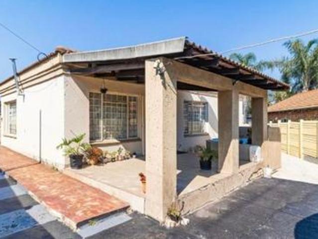 house on the market in kempton park ext 2