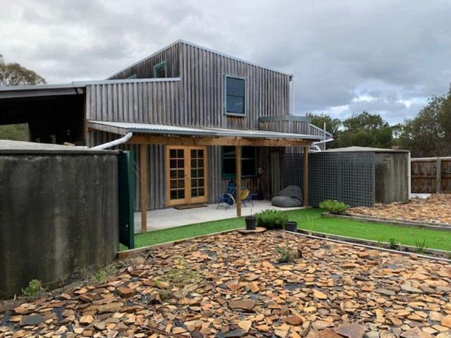 HOUSE ON PRIVATE 50 ACRES