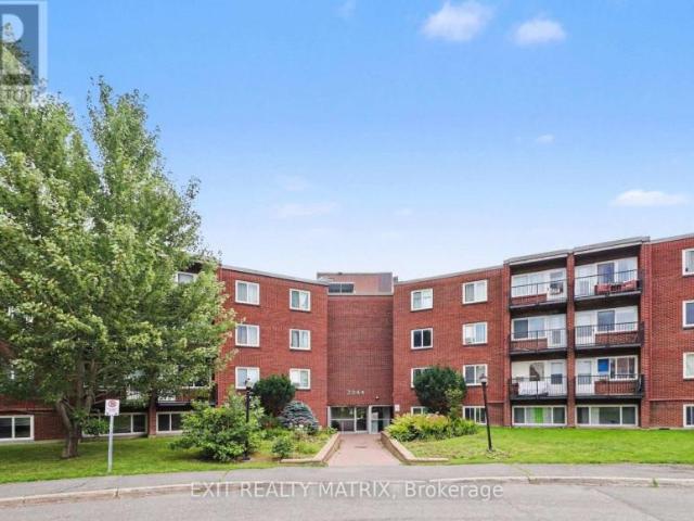 House Ottawa ON 104957147