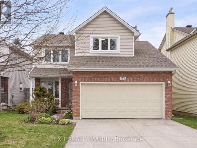 House Ottawa ON 105309214