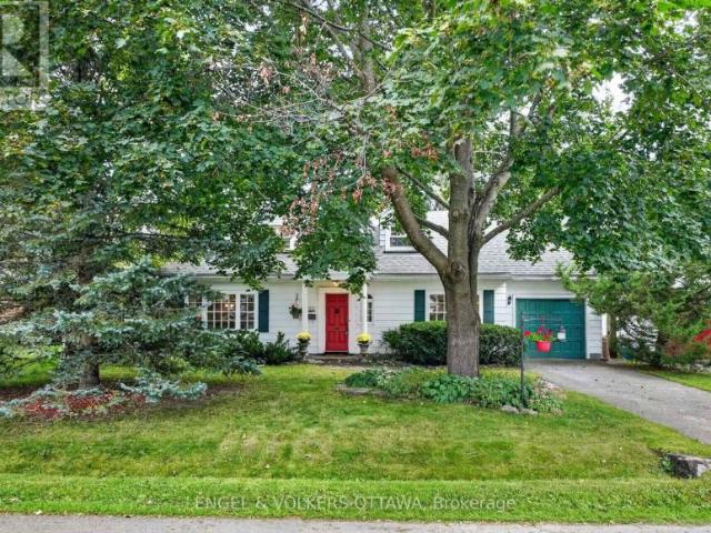 House Ottawa ON 105565609