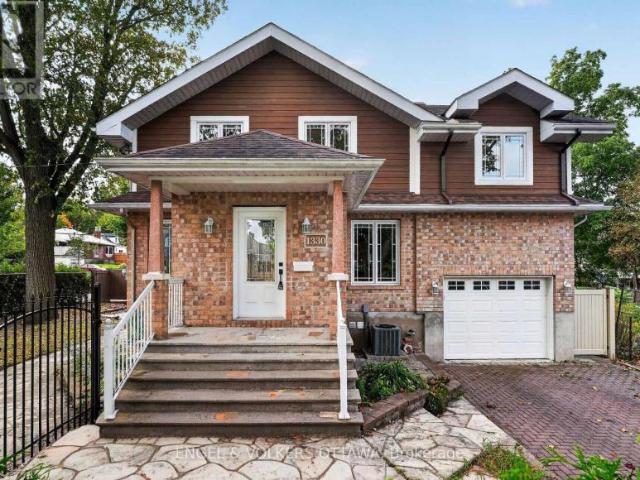 House Ottawa ON 105715930