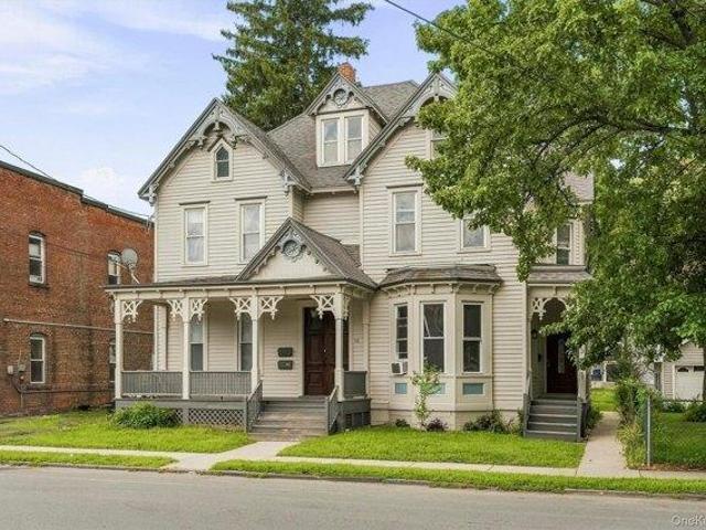 house Port Jervis NY ES105288370