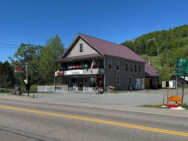 house Randolph VT ES104567836