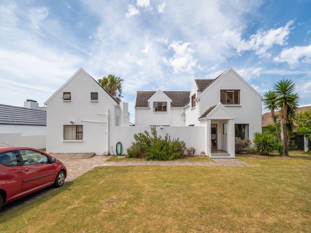 House Rental Monthly In St Francis Bay