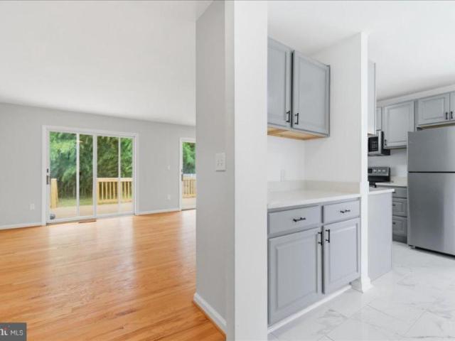 house Rockville MD ES104711312