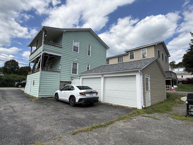 house Sanford ME ES105710176