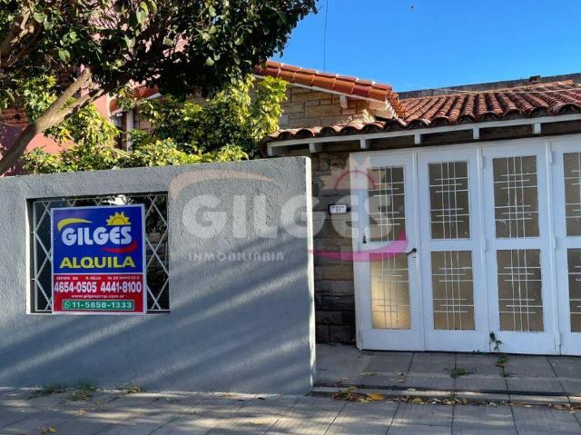 house, SARRATEA 21, Espora 282, Ramos Mejía