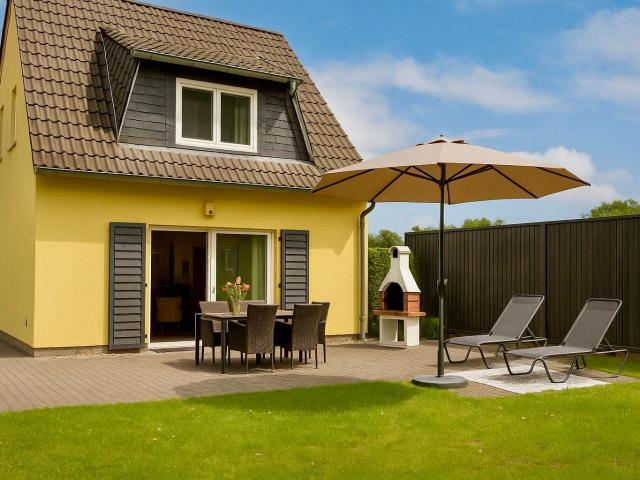 House Seerose Müritz 5 Minutes to the Water Garden Terrace Quiet Free Parking Family Friendly Dogs