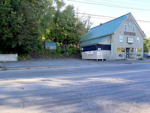 house Skowhegan ME ES105799519
