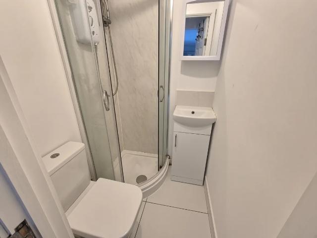 House share to rent