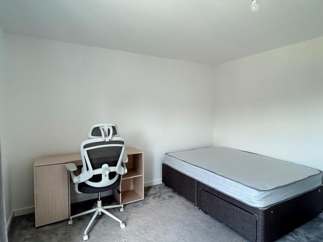 House share to rent