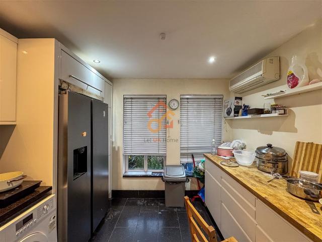 House Share Brightlingsea Place, London E14, Room to rent, £1,946 pcm | PrimeLocation