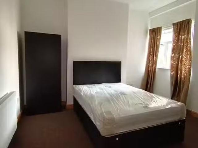 House share for rent in Pentrebane Street, Cardiff City, CF11