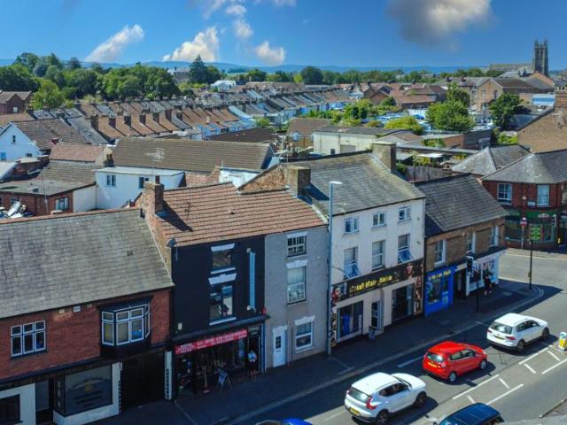 HOUSE SHARE HMO, East Reach, Taunton 1 bed terraced house to rent £895 pcm £207 pw