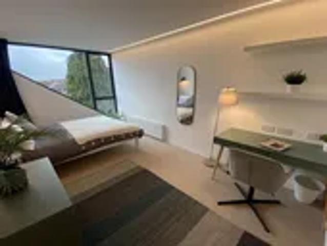 house share in Peveril Road, NG9 2HY