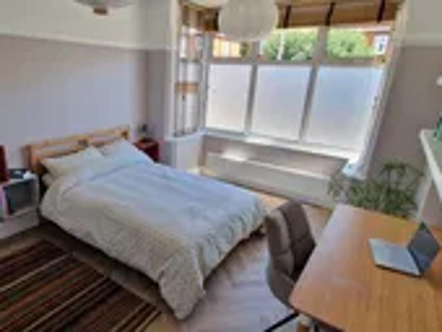 house share in Red Room @ Peveril Rd, NG9 2HY