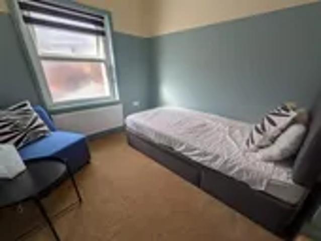 house share in Room 4, Commercial Avenue, Beeston