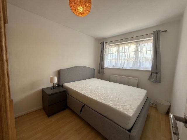 house,sharedAccommodation to Rent in Bracknell Arncliffe BRL260068