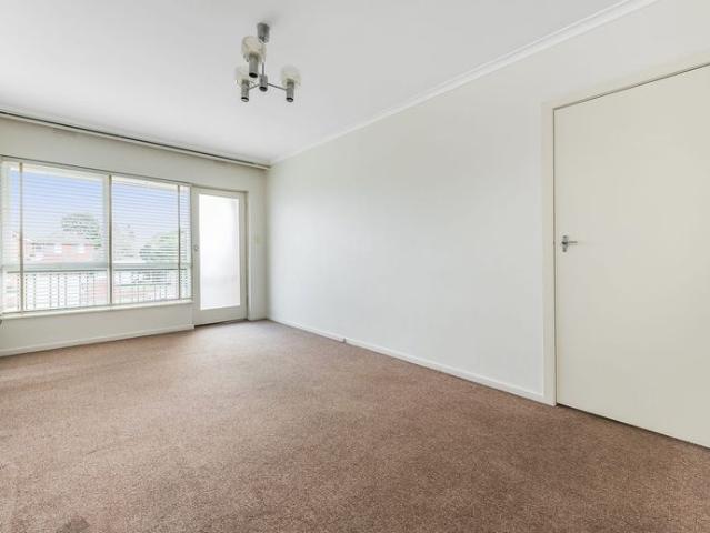 House Sized Apartment In Highly Sought Location