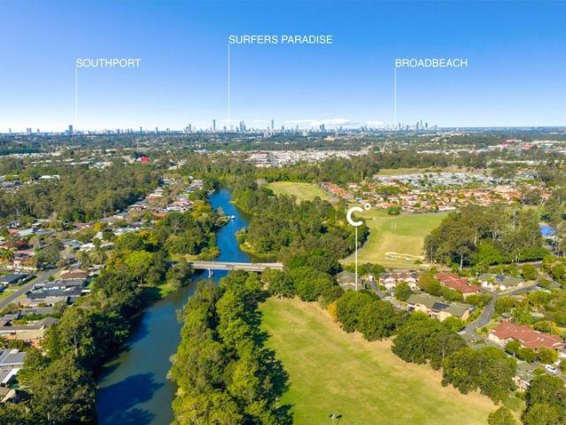 House sized living, park frontage and a whole lot less maintenance
