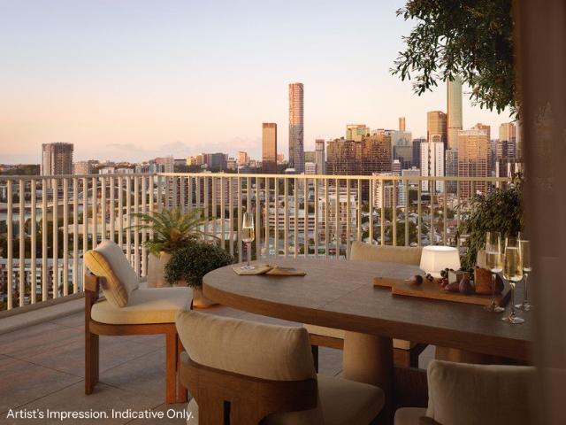 House sized Luxury with Elevated City, Park and River views