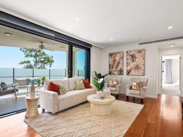 House Sized Luxury with Sweeping City to Mt Coot tha Views