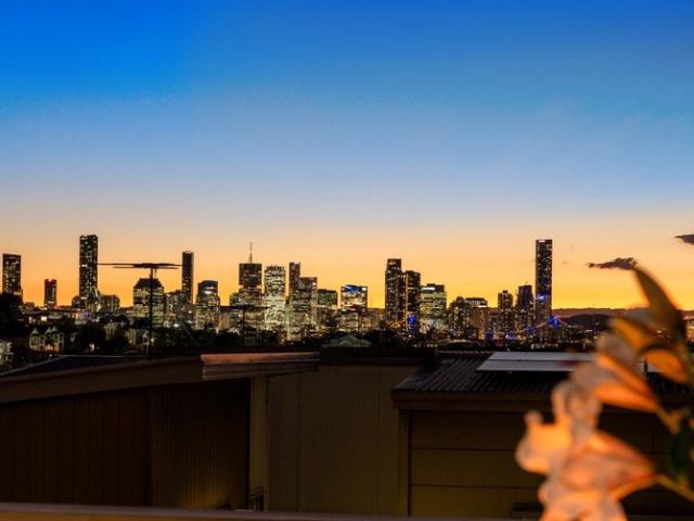 House Sized Modern Morningside Living + Stunning Rooftop City Views