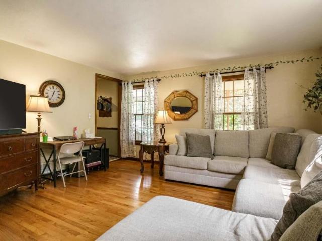 house South Bend IN DLS104940989
