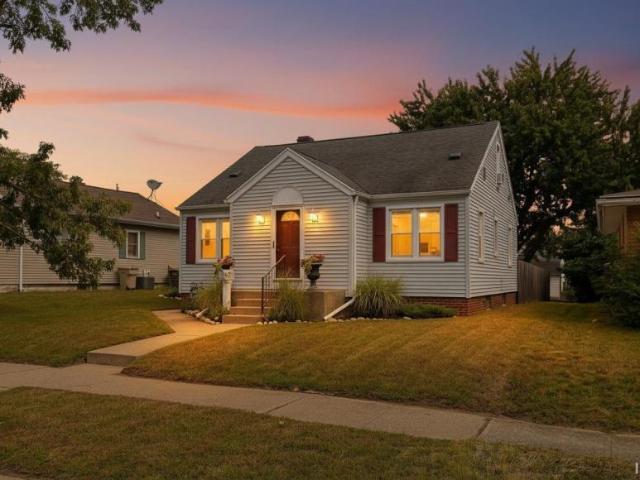 house South Bend IN DS105378644