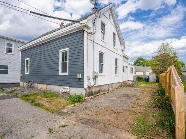 house South Portland ME ES105559209