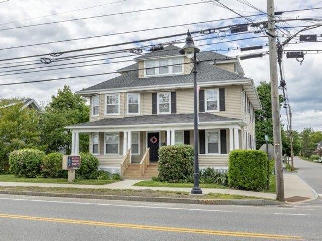 house South Portland ME ES105695205