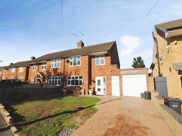 house Spooners Drive, Park Street, St. Albans