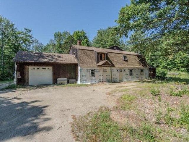 house Strafford NH ES105440127