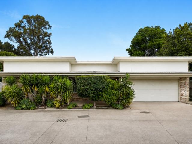 HOUSE STYLE LIVING WITHOUT THE MAINTENANCE
