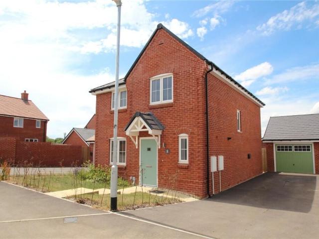 Houseman Drive, Oakley, Basingstoke RG23, 3 bed detached house to rent, £2,250 pcm | PrimeLocation