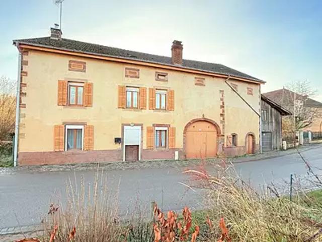 Housseras 88700 Achat / Vente maison 6 pièces t6 au dernier étage