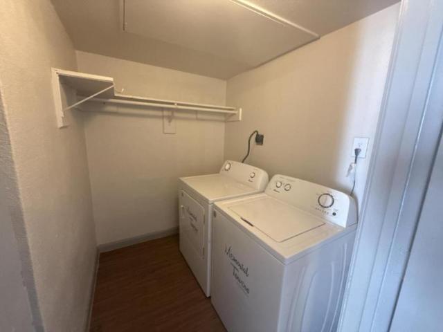 Houston TX 77007 105900165