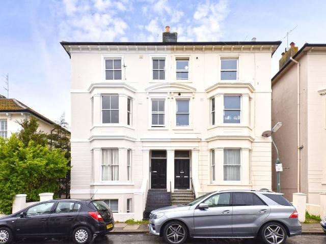 Hova Villas, Hove BN3, 2 bed flat to rent, £1,500 pcm | PrimeLocation