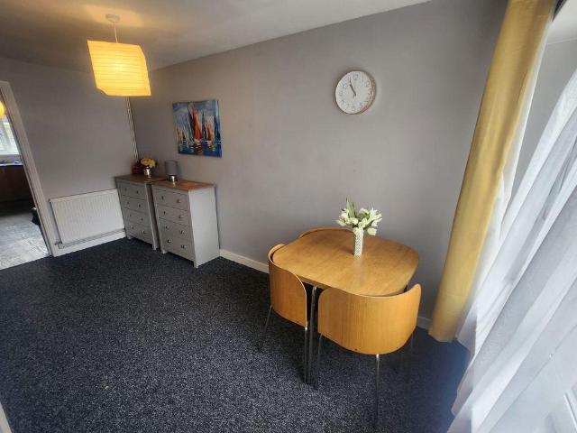 Howard Court, Hereford 1 bed terraced house to rent £530 pcm £122 pw