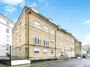 Howard Place, Brighton, East Sussex, BN1 House to rent £1,075 pcm £248 pw