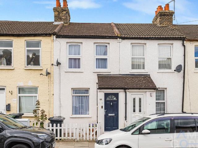 Howard Road, Dartford DA1, 2 bed terraced house to rent, £1,650 pcm | PrimeLocation
