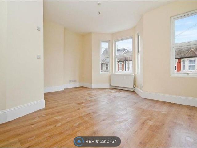 Howard Road, London NW2, 4 bed terraced house to rent, £3,650 pcm | PrimeLocation