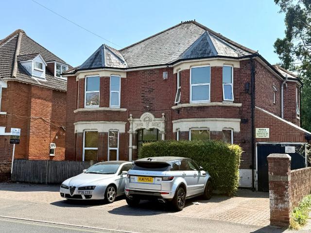 Howard Road, Southampton, Hampshire SO15, 1 bed flat to rent, £925 pcm | PrimeLocation