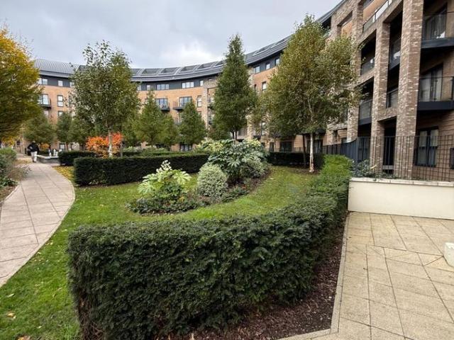 Howard Road, Stanmore HA7, 1 bed flat to rent, £1,850 pcm | PrimeLocation