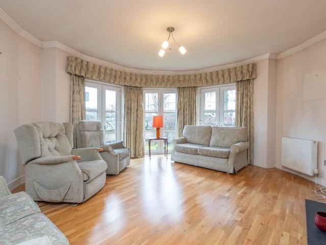 Howden Hall Road, Liberton, Edinburgh EH16, 3 bed flat to rent, £1,650 pcm | PrimeLocation